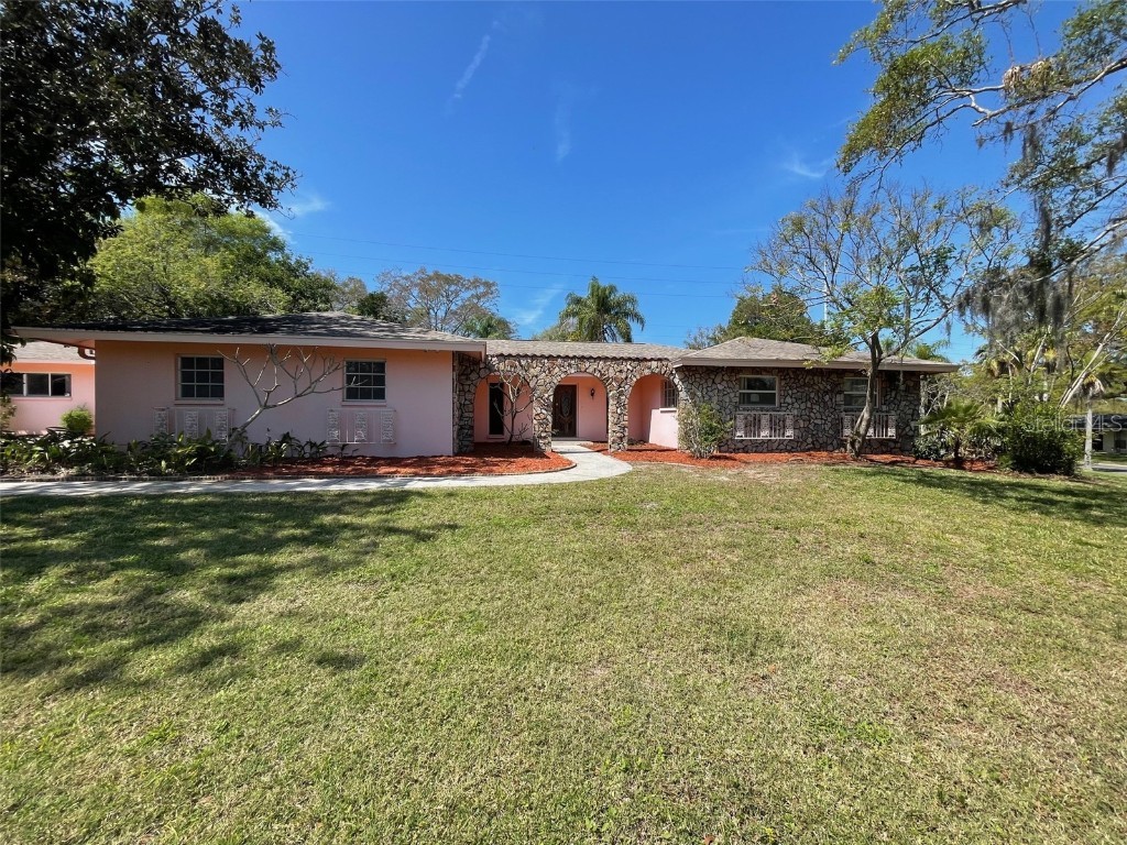 2142 Hickory Gate Drive W Dunedin FL 34698 W7862824 image1