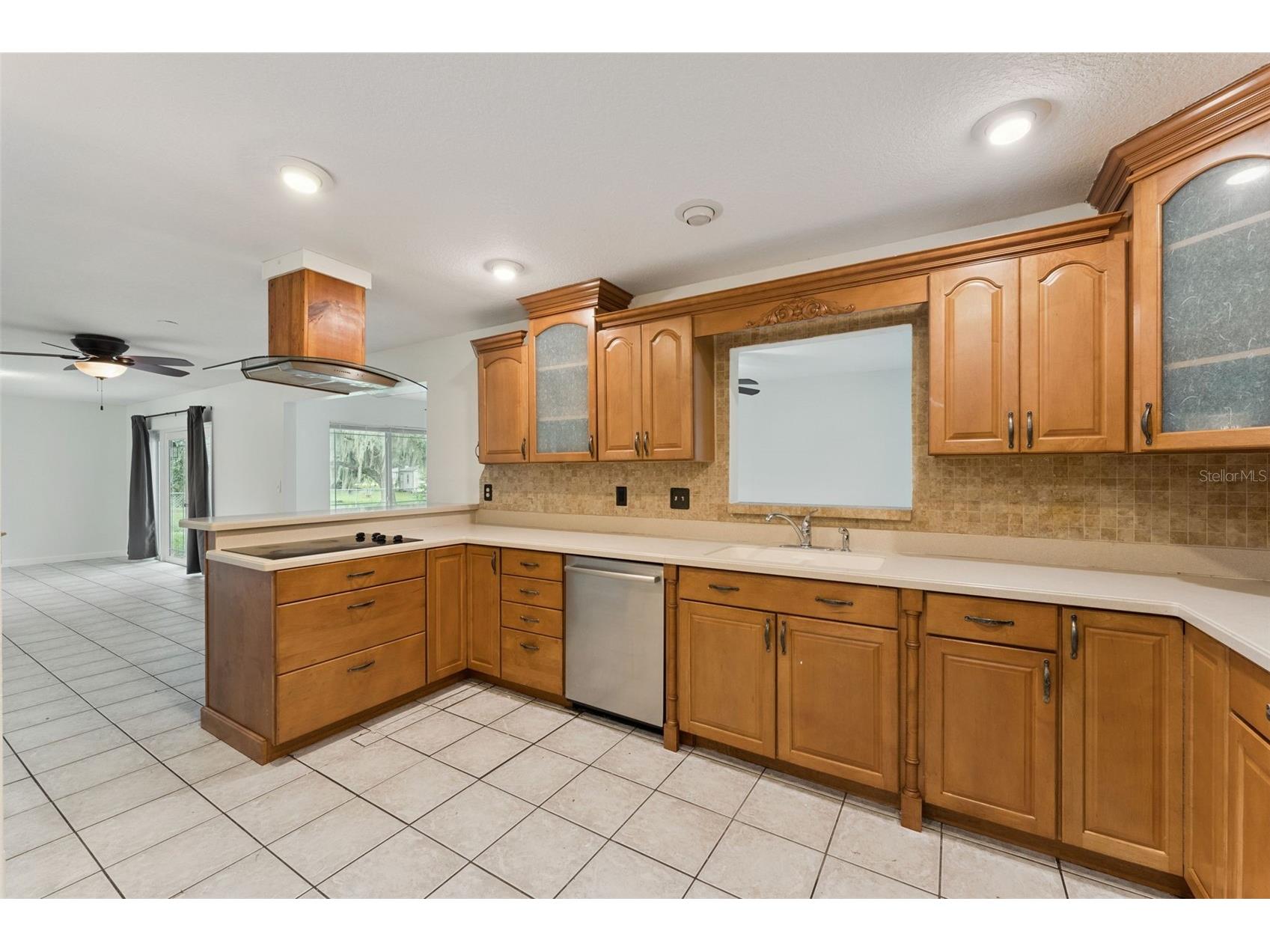 2142 Kendall Court Deltona FL 32738 O6421176 image10