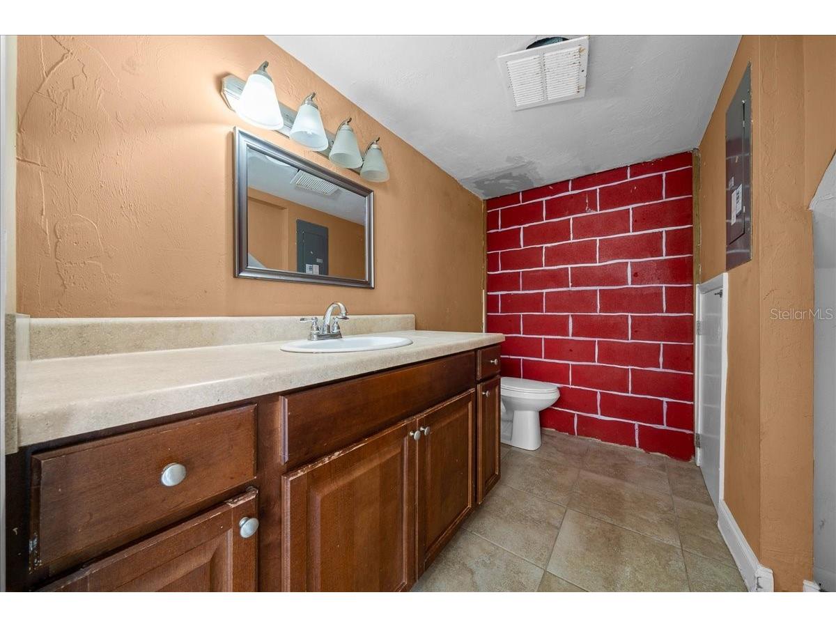2142 NE 45th Avenue #2 Ocala FL 34470 OM726084 image18