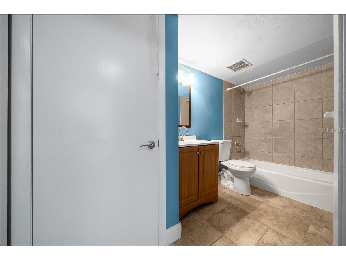 2142 NE 45th Avenue #2 Ocala FL 34470 OM726084 image30