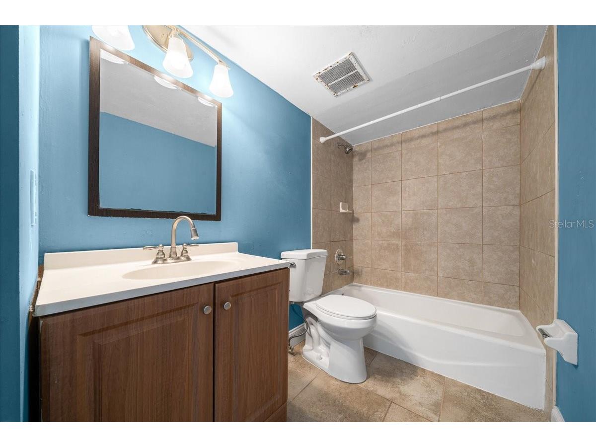 2142 NE 45th Avenue #2 Ocala FL 34470 OM726084 image31