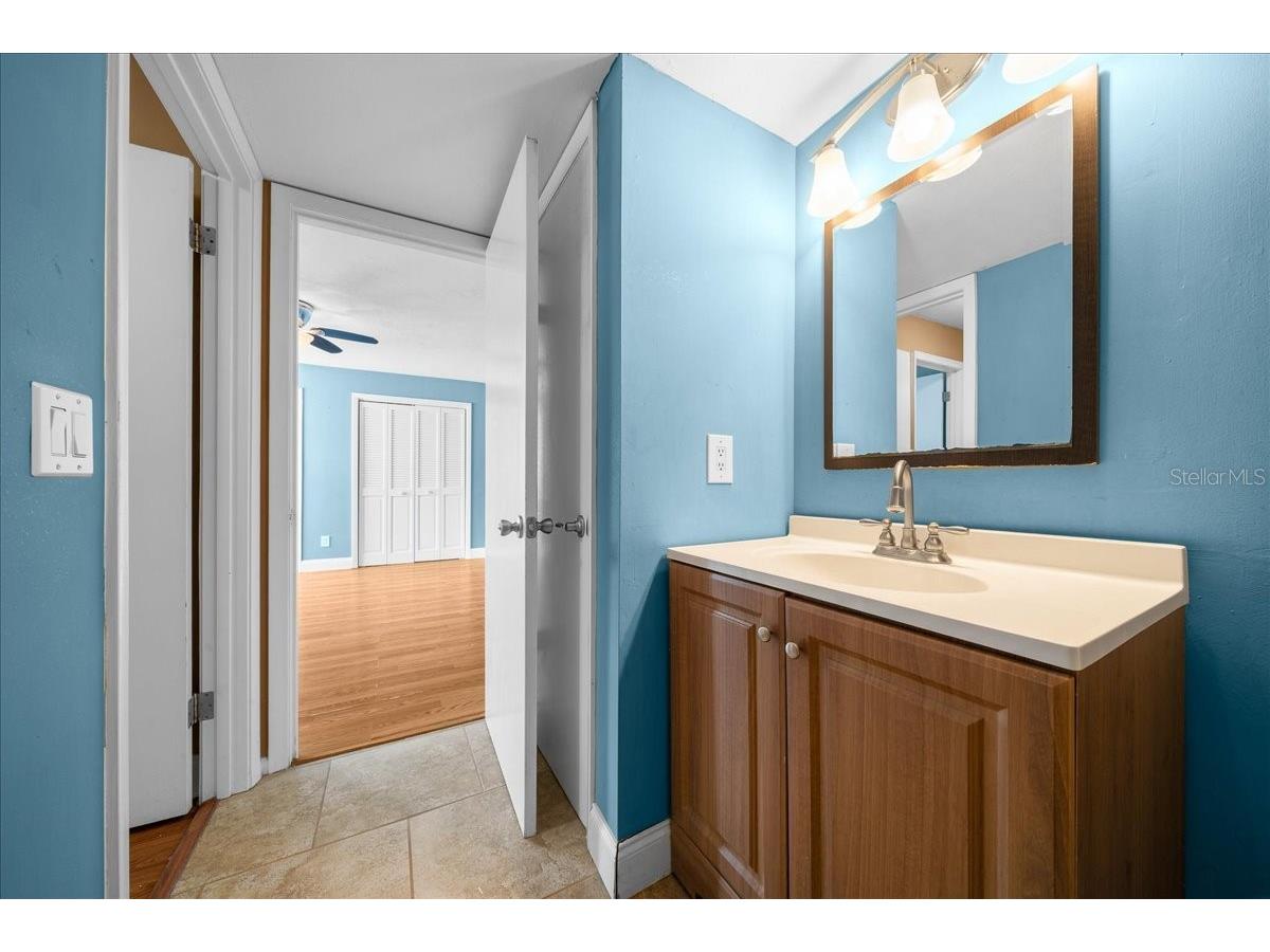 2142 NE 45th Avenue #2 Ocala FL 34470 OM726084 image32