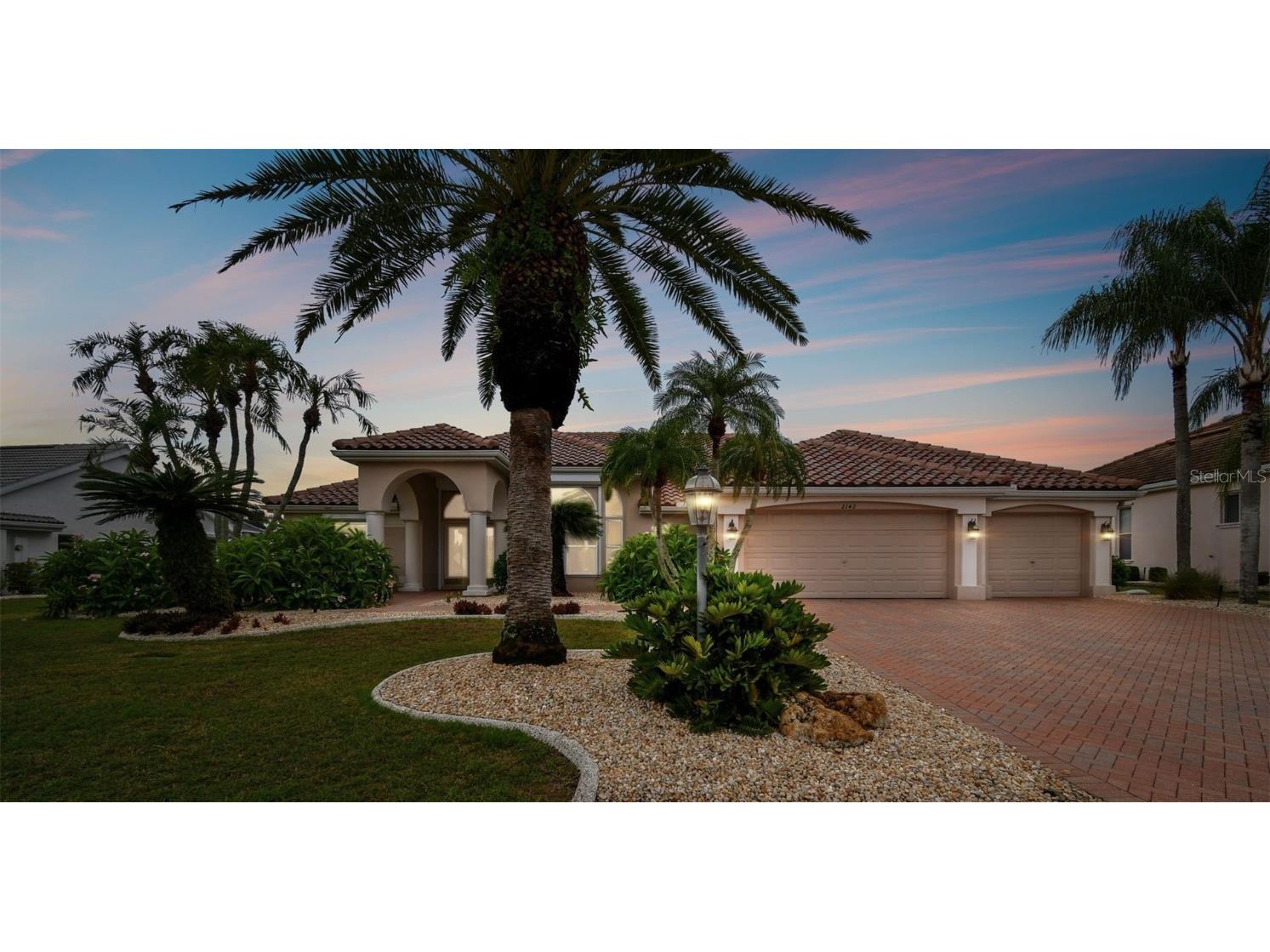 2142 Platinum Drive Sun City Center FL 33573 T3537868 image1