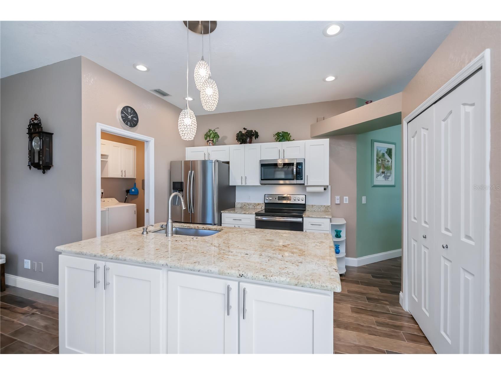 2142 S Chamberlain Blvd North Port FL 34286 C7515434 image14