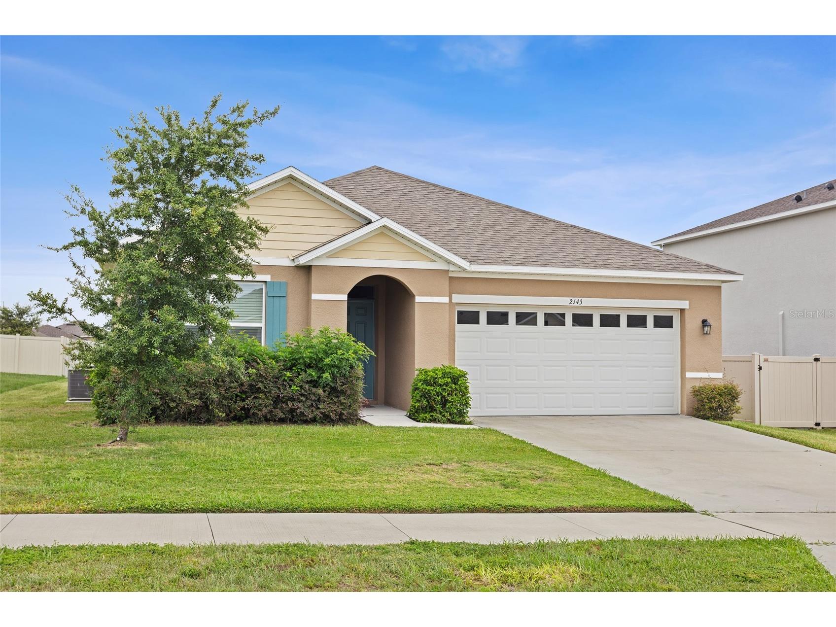 2143 Kalin Way Tavares FL 32778 S5142453 image3