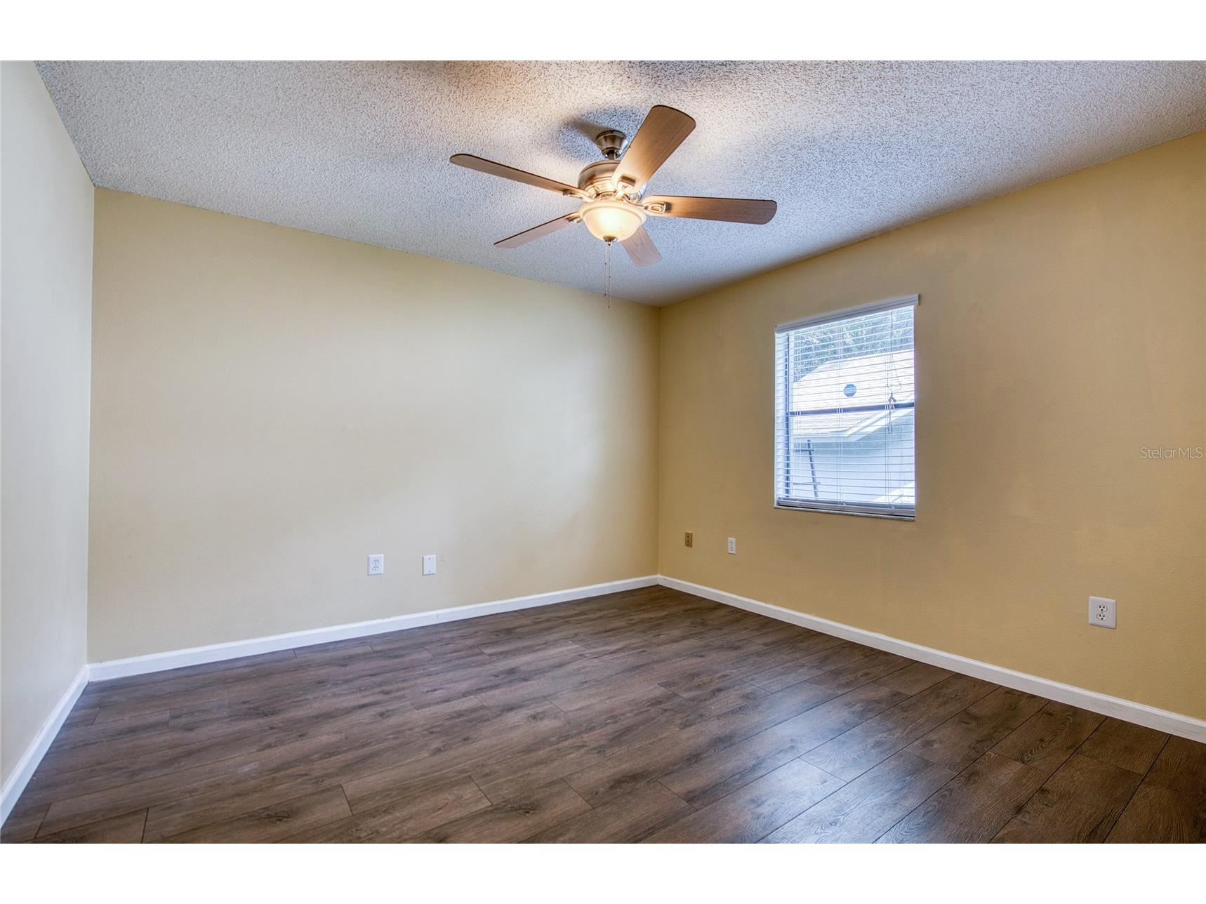 2143 Salisbury Court Palm Harbor FL 34683 W7885678 image18