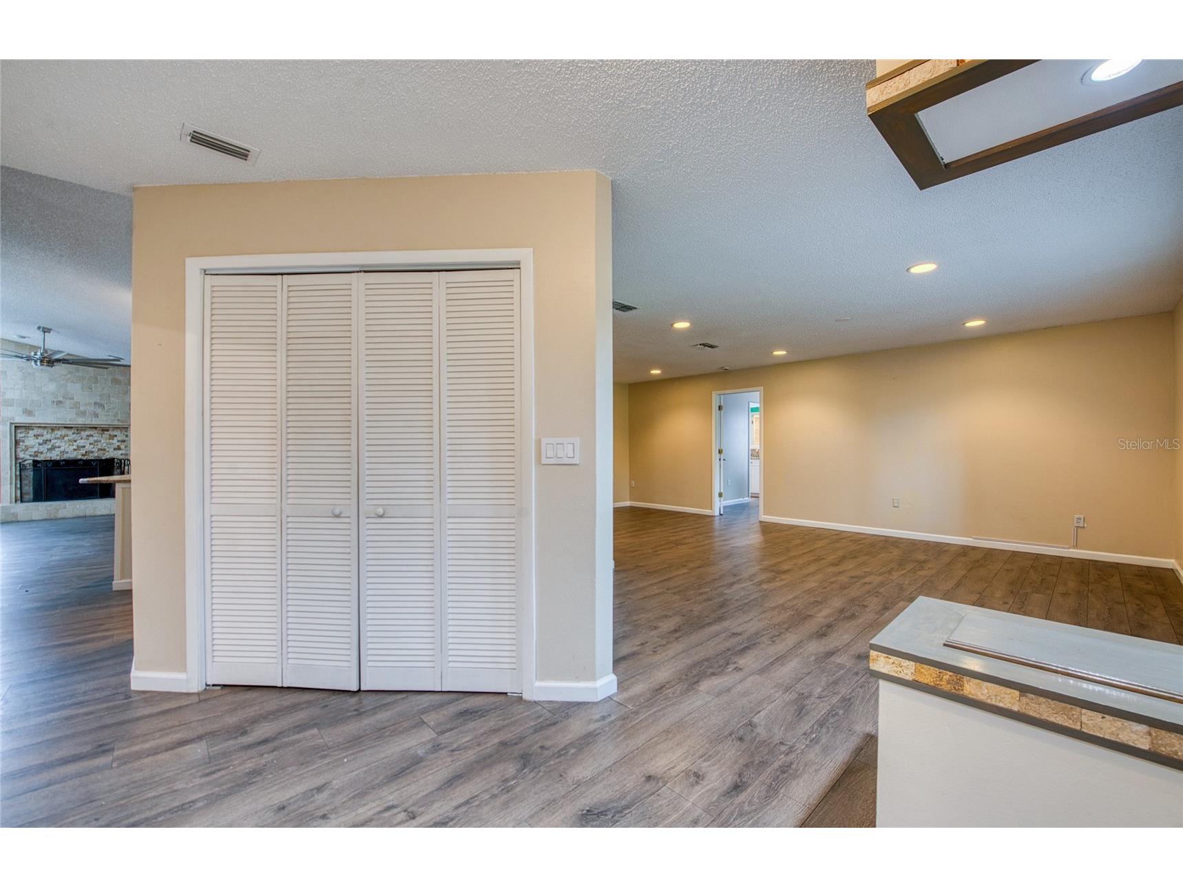 2143 Salisbury Court Palm Harbor FL 34683 W7885678 image42