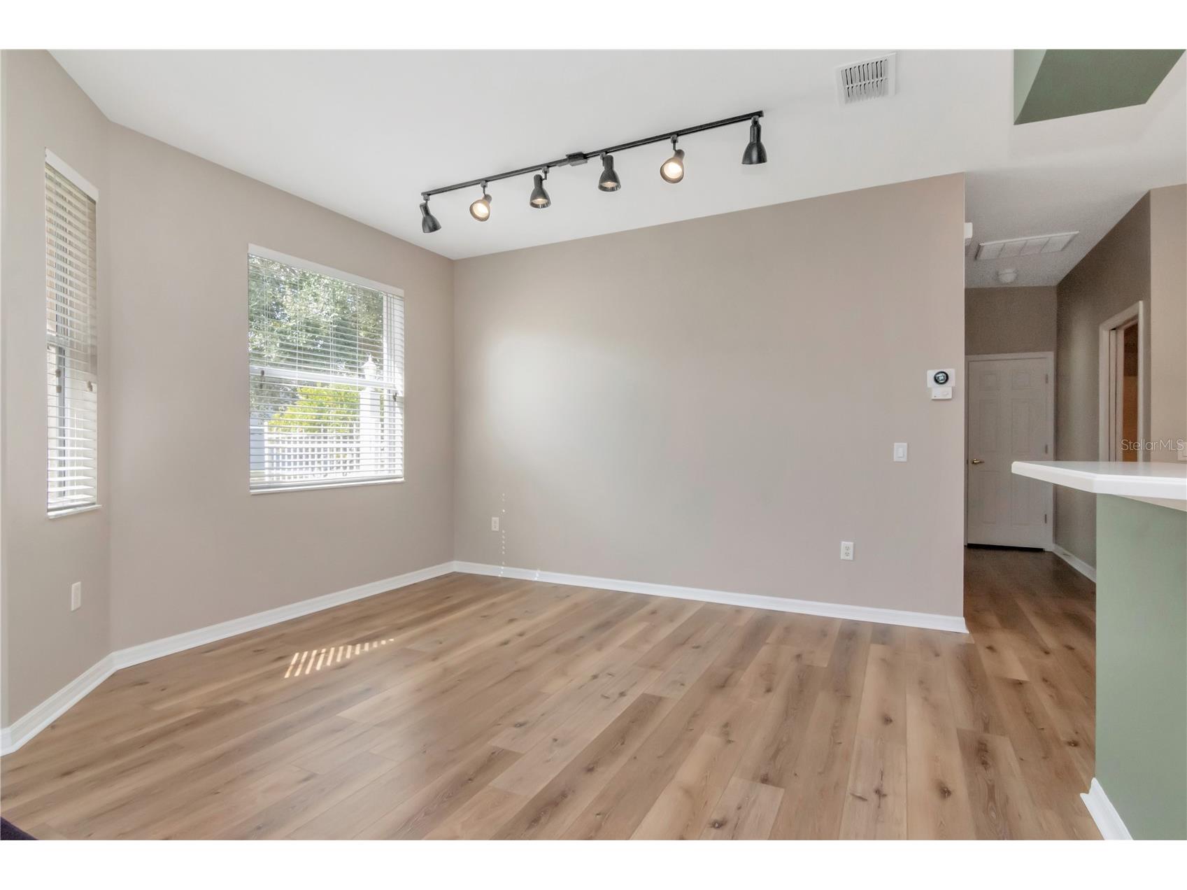 21433 Diamonte Drive Land O Lakes FL 34637 TB8476562 image5