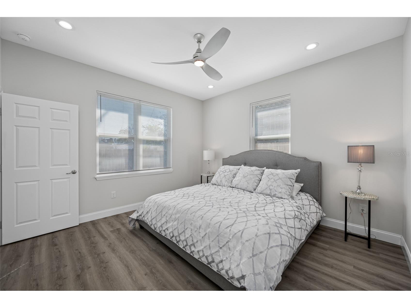 2144 43rd Terrace N Saint Petersburg FL 33714 TB8475335 image15