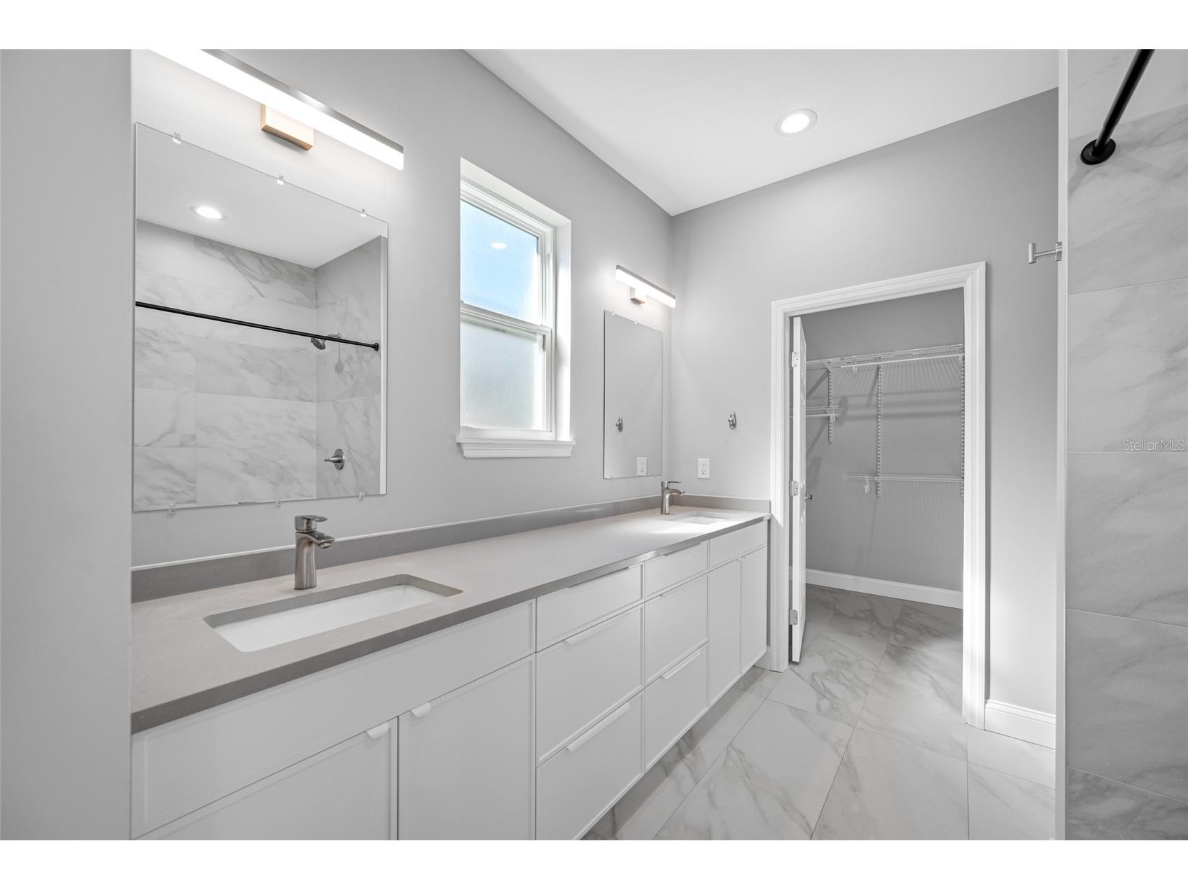 2144 43rd Terrace N Saint Petersburg FL 33714 TB8475335 image16