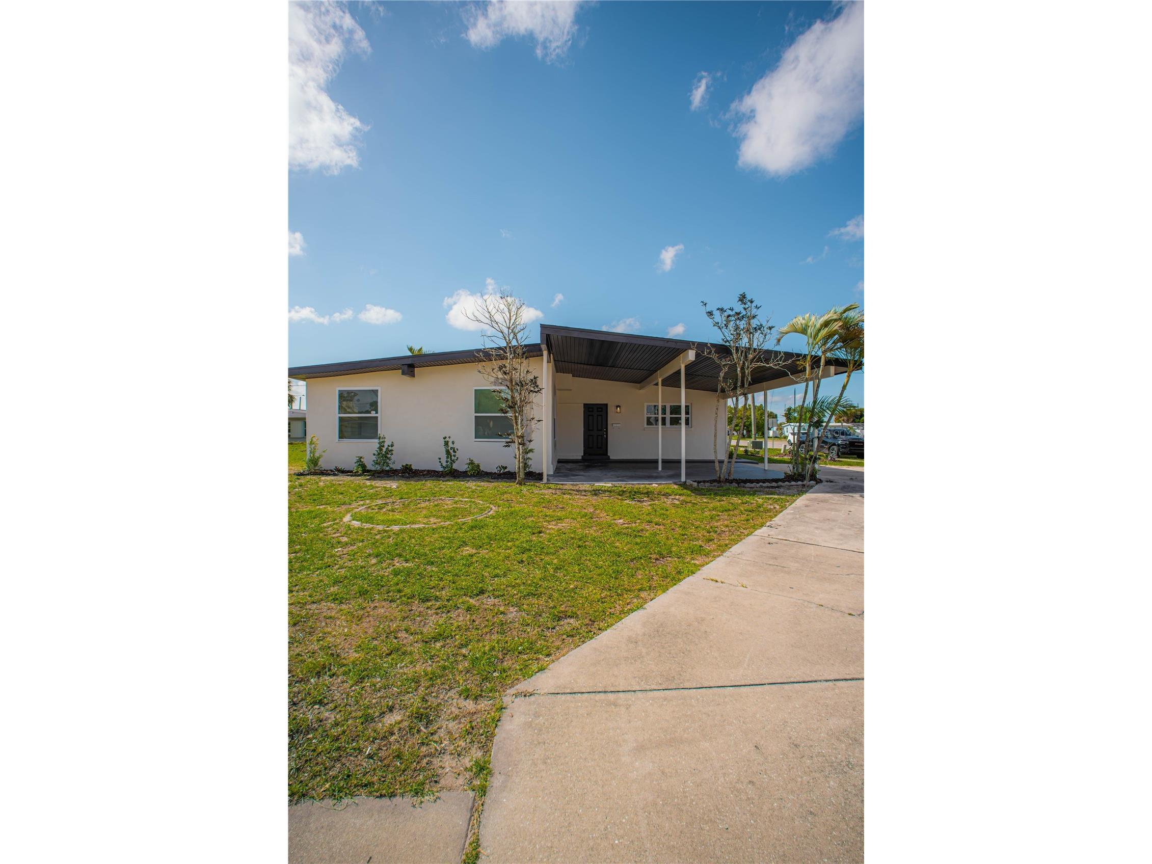 2144 Harbor Boulevard Port Charlotte FL 33952 A4689219 image2