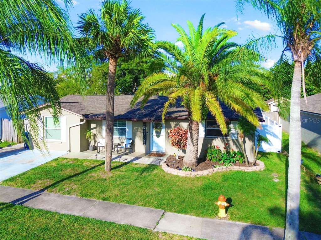 2144 Harrison Drive Holiday FL 34691 U8244172 image1