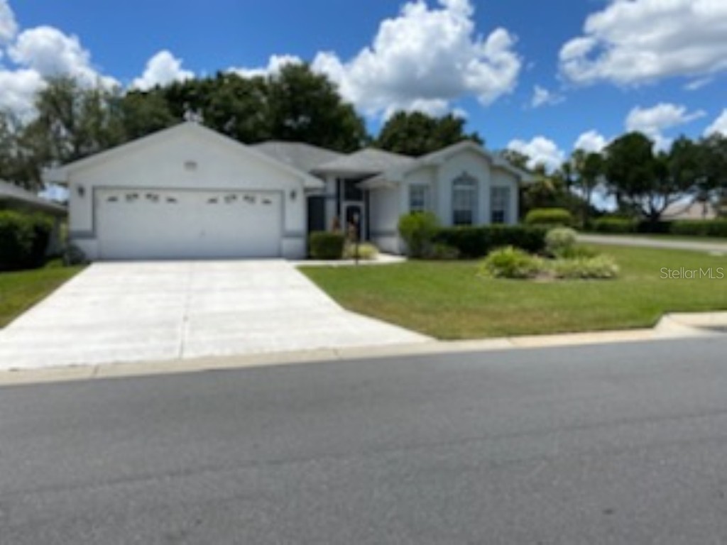 21441 Royal St Georges Lane Leesburg FL 34748 G5059000 image1