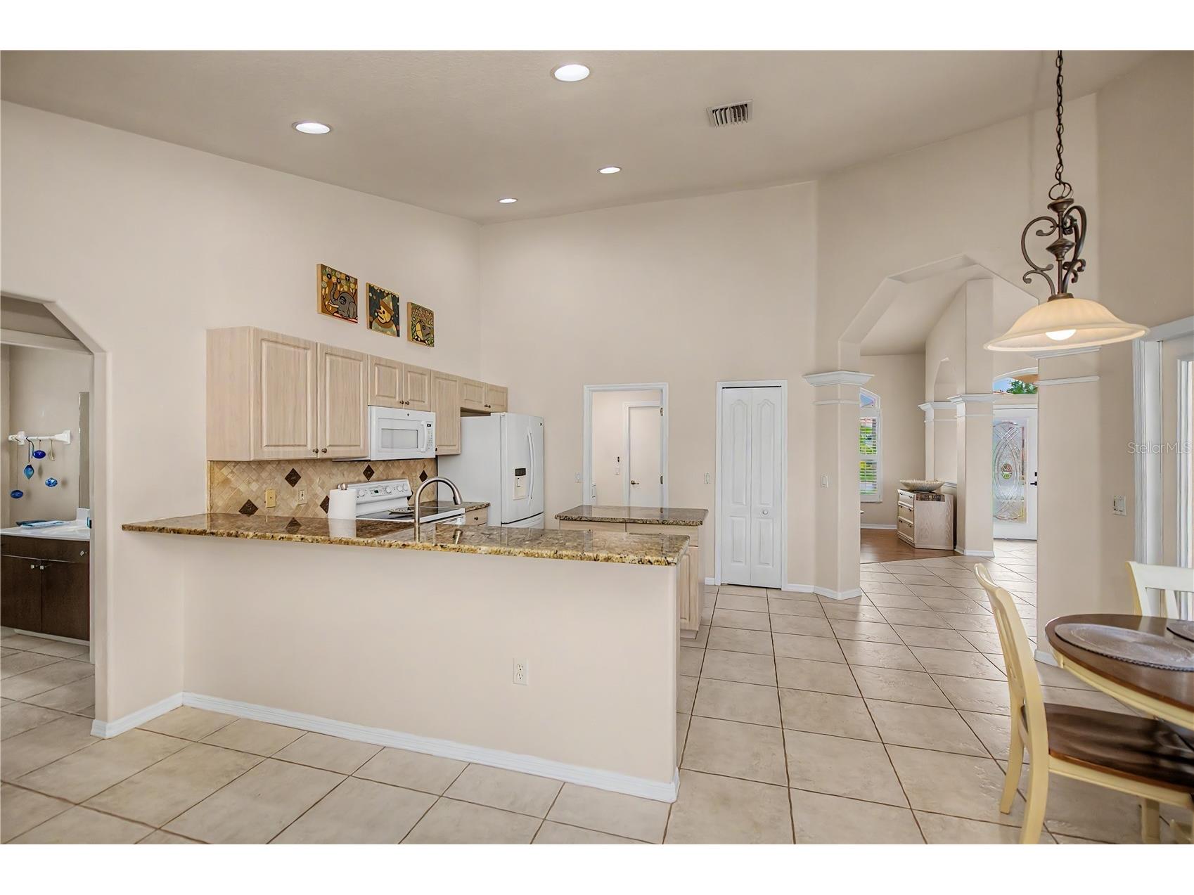 2145 Date Palm Way Venice FL 34292 N6144445 image17