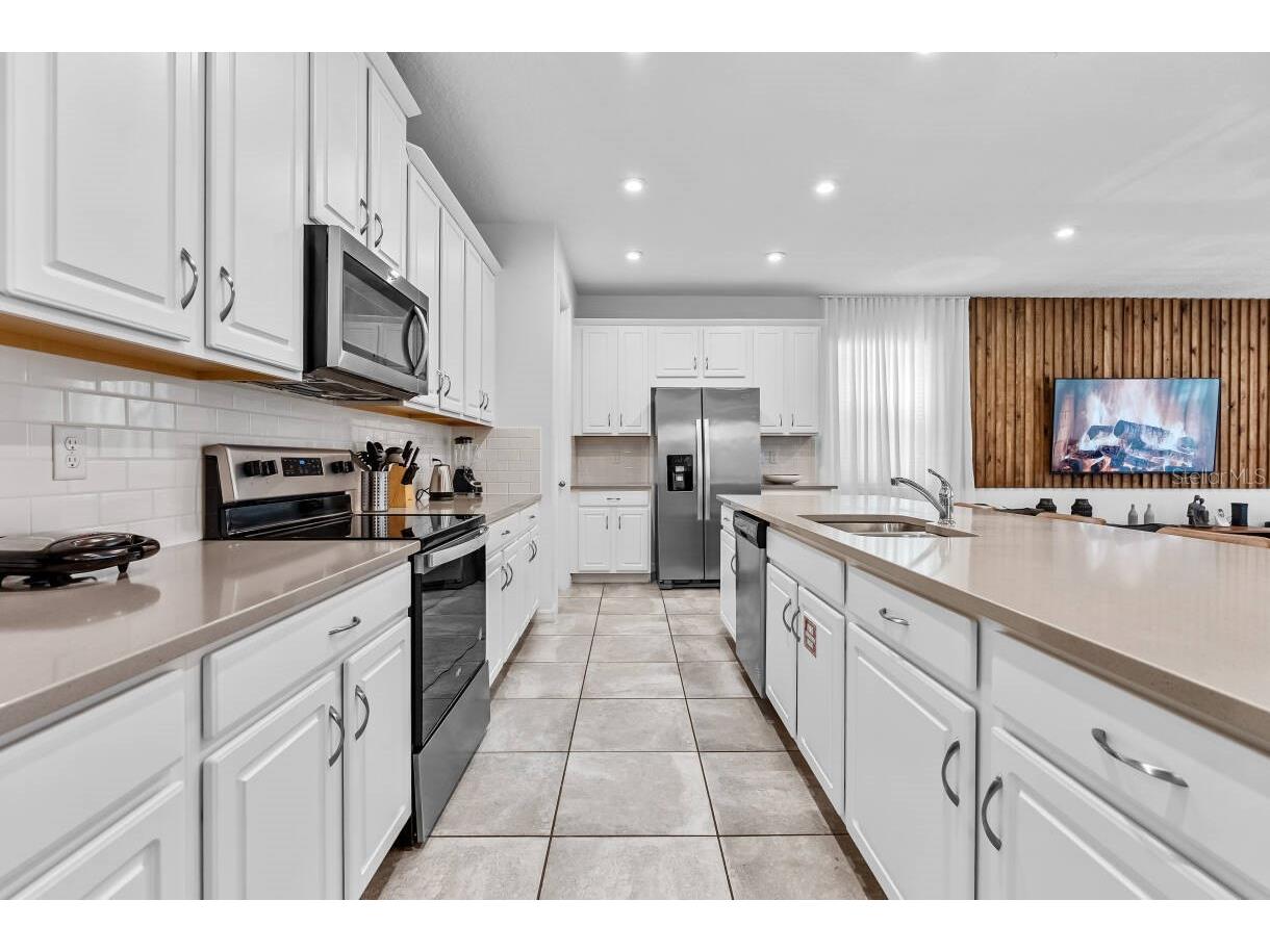2145 Fleming Mist Place Kissimmee FL 34747 O6417067 image5