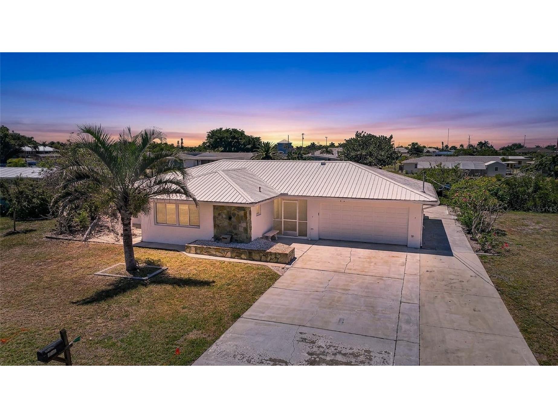 21452 Higgs Drive Port Charlotte FL 33952 D6147196 image1