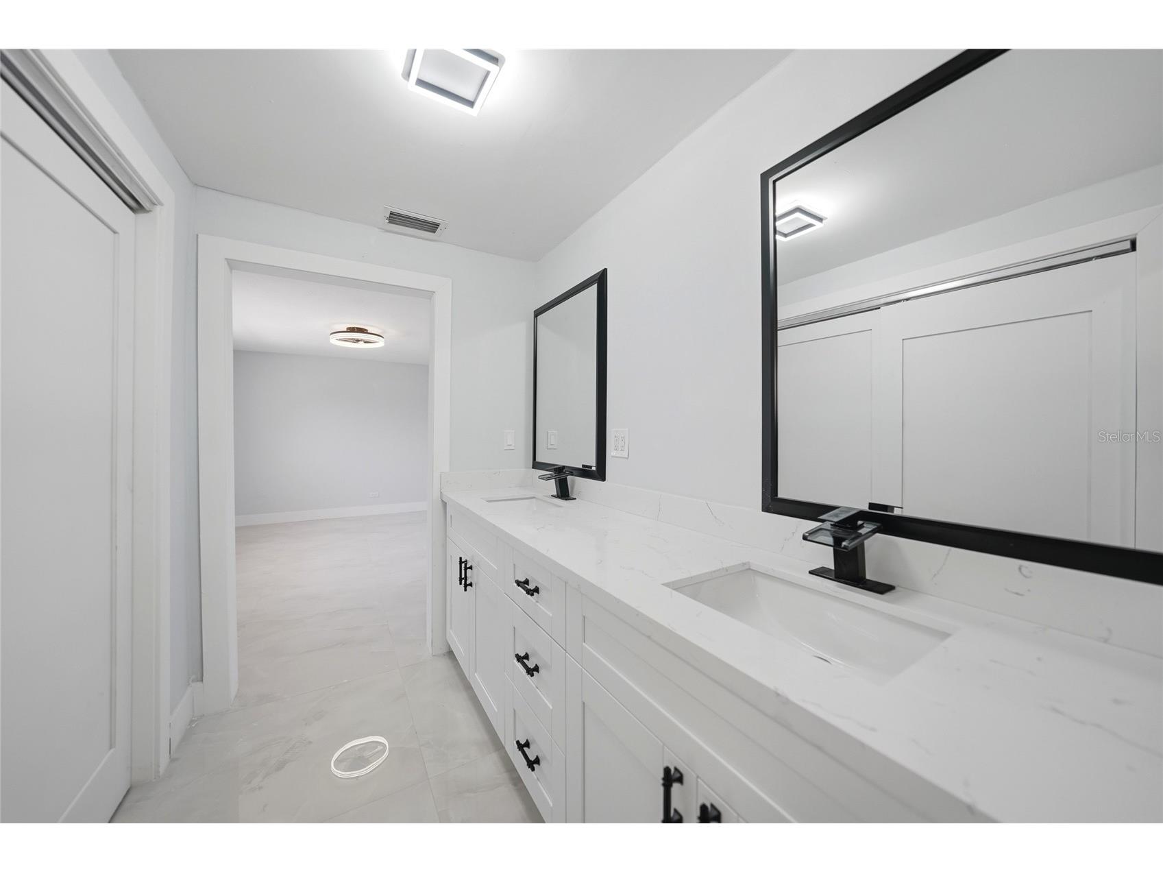 21452 Higgs Drive Port Charlotte FL 33952 D6147196 image28