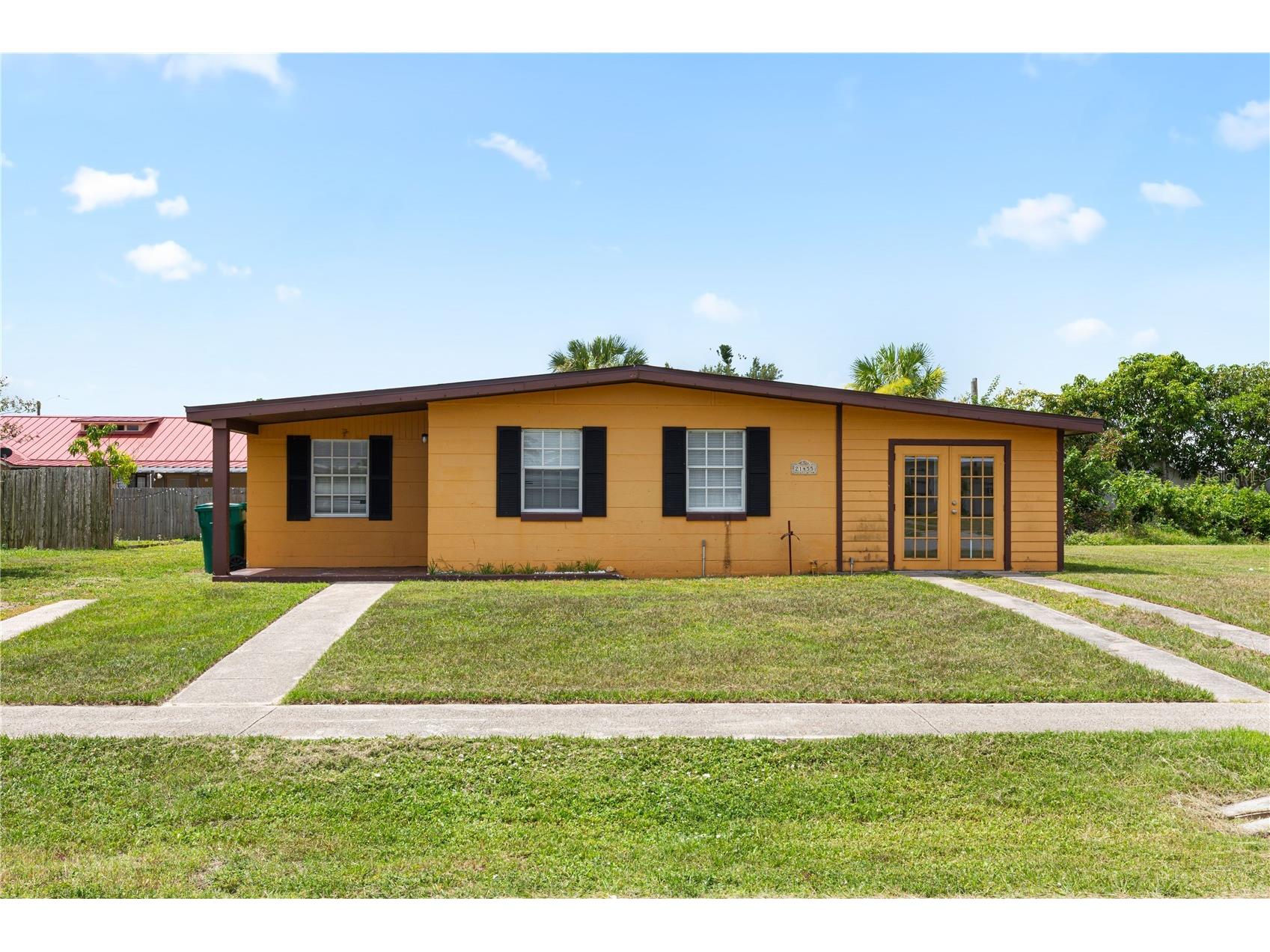 21455 Mallory Avenue Port Charlotte FL 33952 C7512940 image1