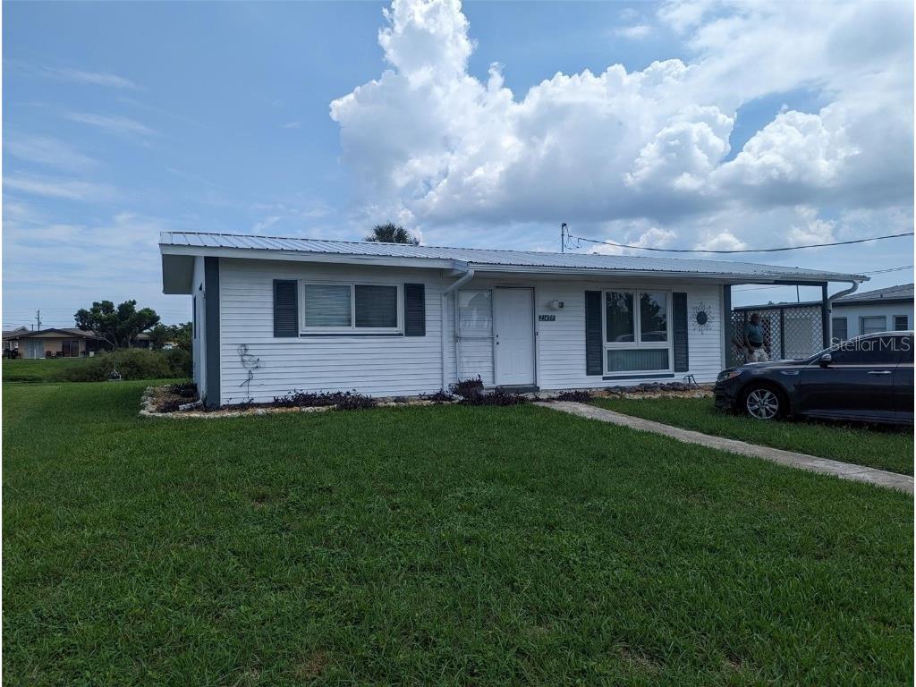 21459 Gladis Avenue Port Charlotte FL 33952 A4574946 image1