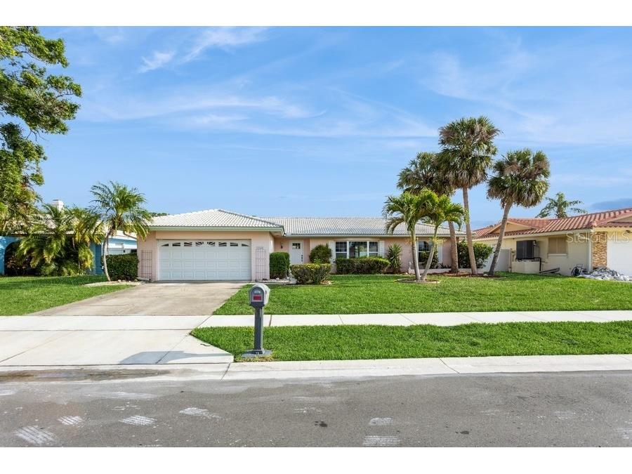 2146 Waterside Drive Clearwater FL 33764 TB8383954 image1