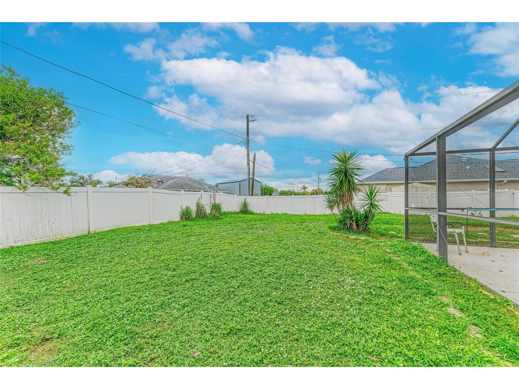 2147 Floribanna Street North Port FL 34287 A4699347 image18