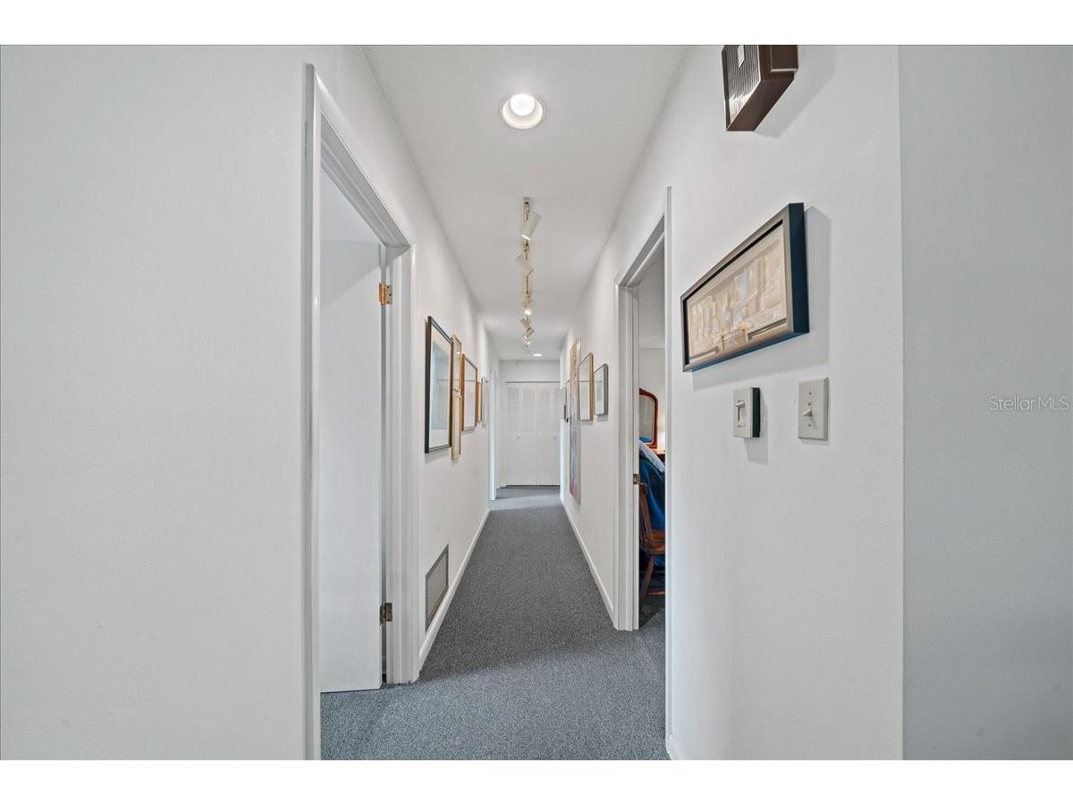 2147 NE 7th Street Ocala FL 34470 OM717398 image43