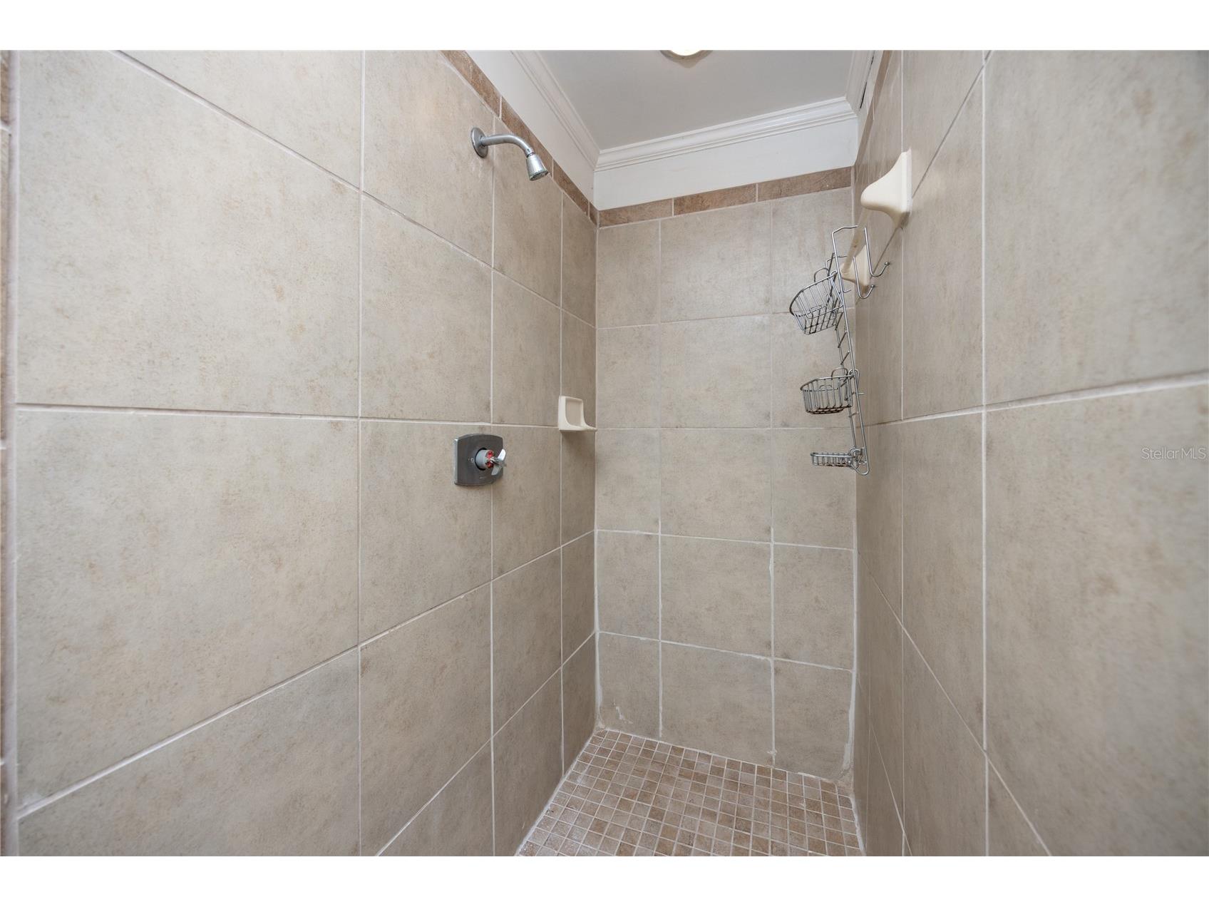 2147 NW 7th Place Gainesville FL 32603 GC531675 image35