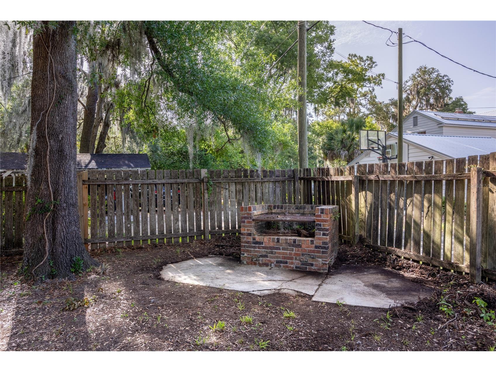 2147 NW 7th Place Gainesville FL 32603 GC531675 image41