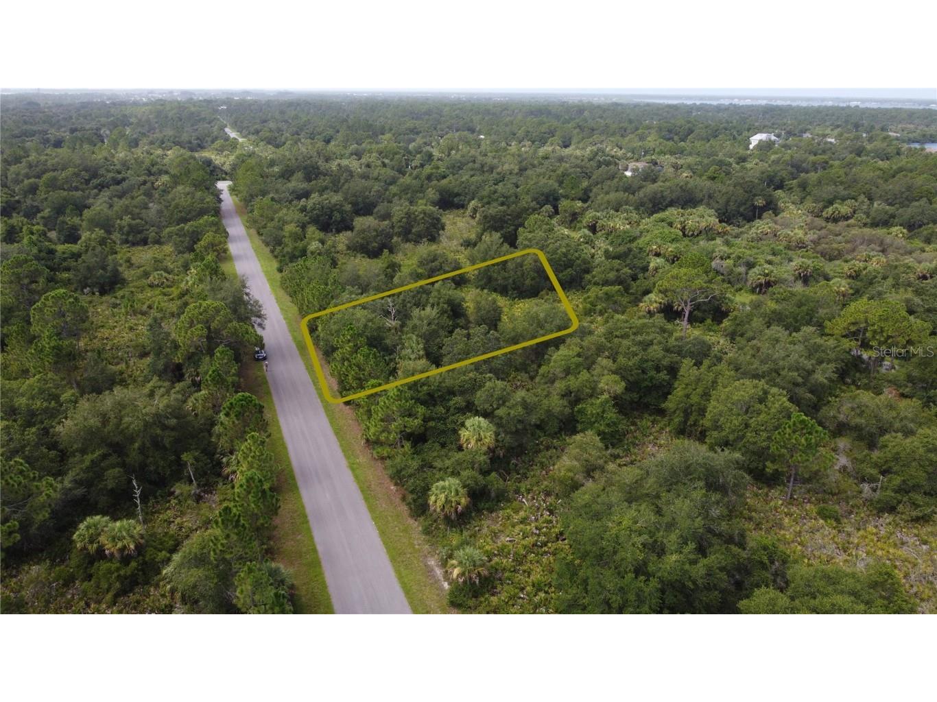 2147 Westwind Street Port Charlotte FL 33953 C7462694 image1