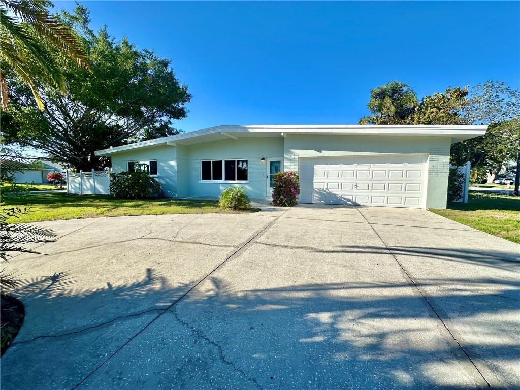2149 Edythe Drive Dunedin FL 34698 TB8314769 image1