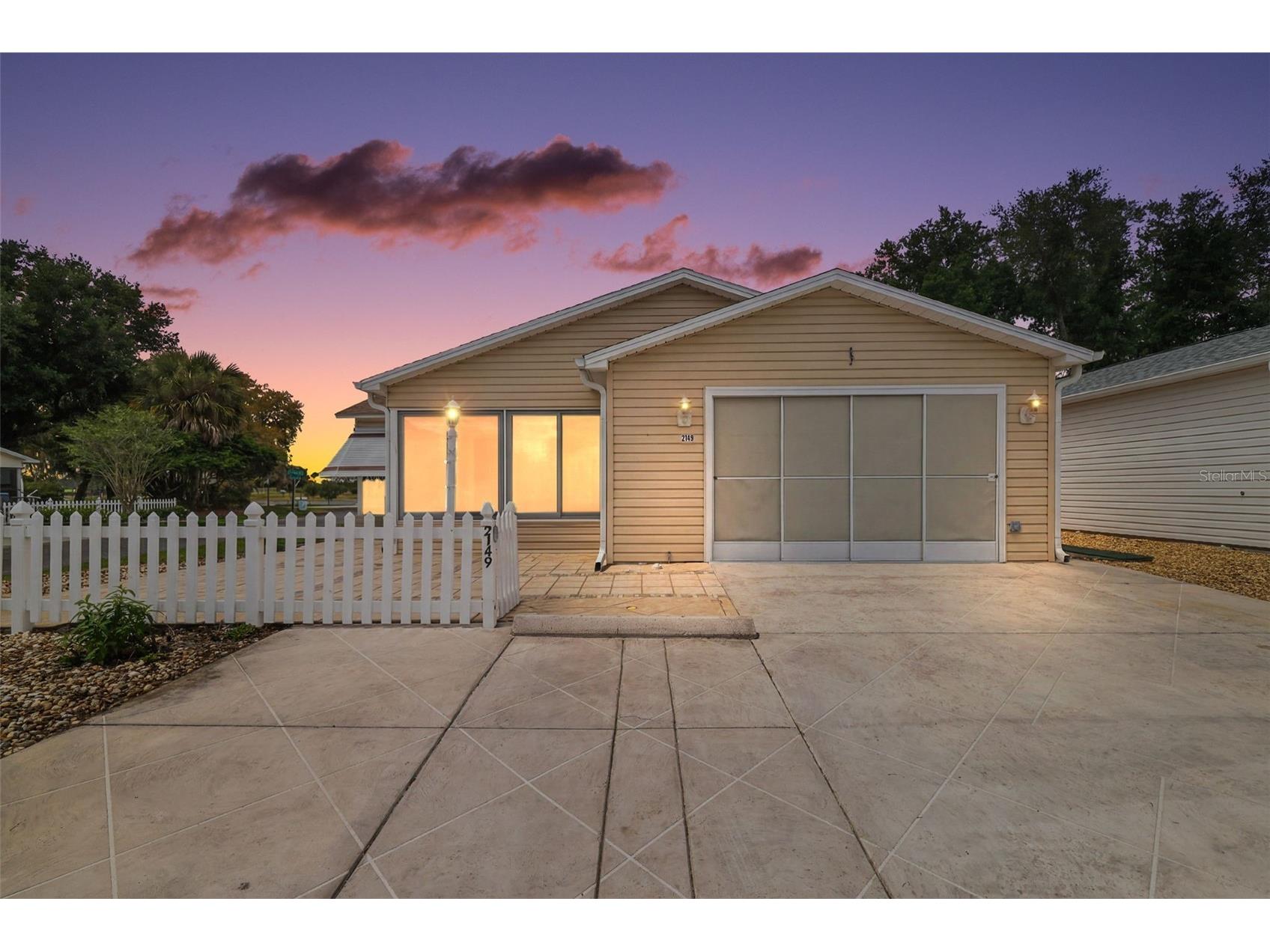 2149 Escobar Avenue The Villages FL 32159 G5110356 image1
