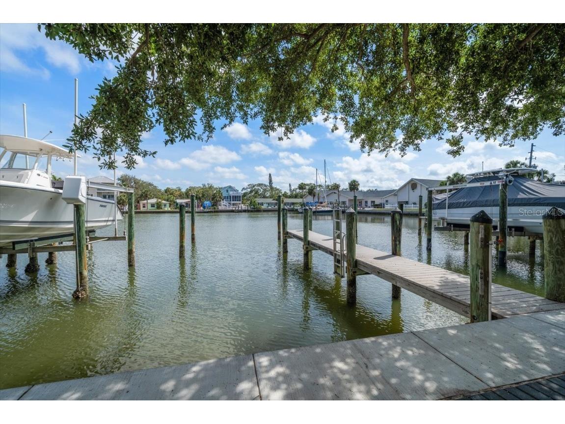 215 18th Avenue Indian Rocks Beach FL 33785 TB8389416 image2