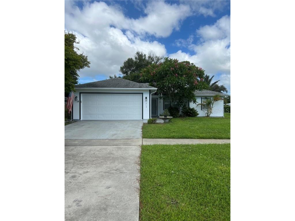 215 21st Avenue Vero Beach FL 32962 O6221184 image1