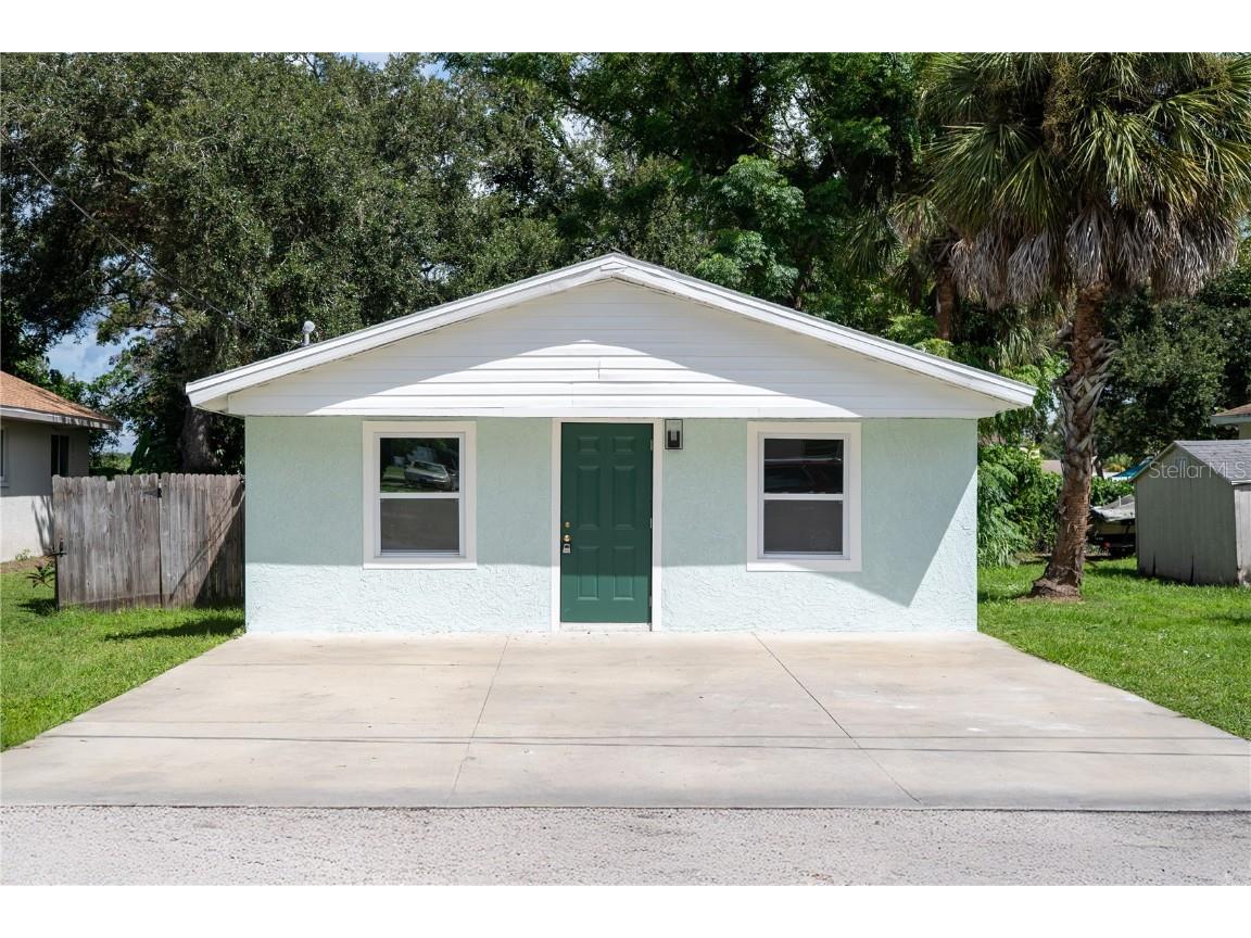 215 22nd Street W Palmetto FL 34221 TB8428742 image1