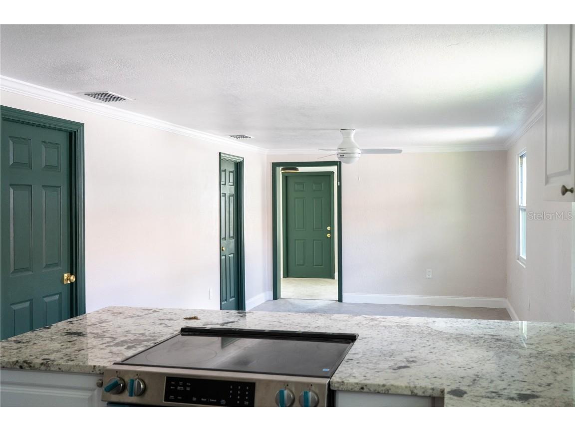 215 22nd Street W Palmetto FL 34221 TB8428742 image10