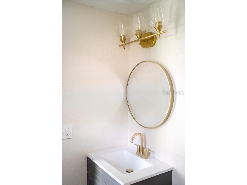 215 22nd Street W Palmetto FL 34221 TB8428742 image16