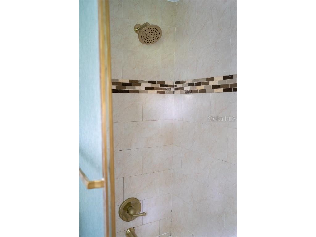 215 22nd Street W Palmetto FL 34221 TB8428742 image18