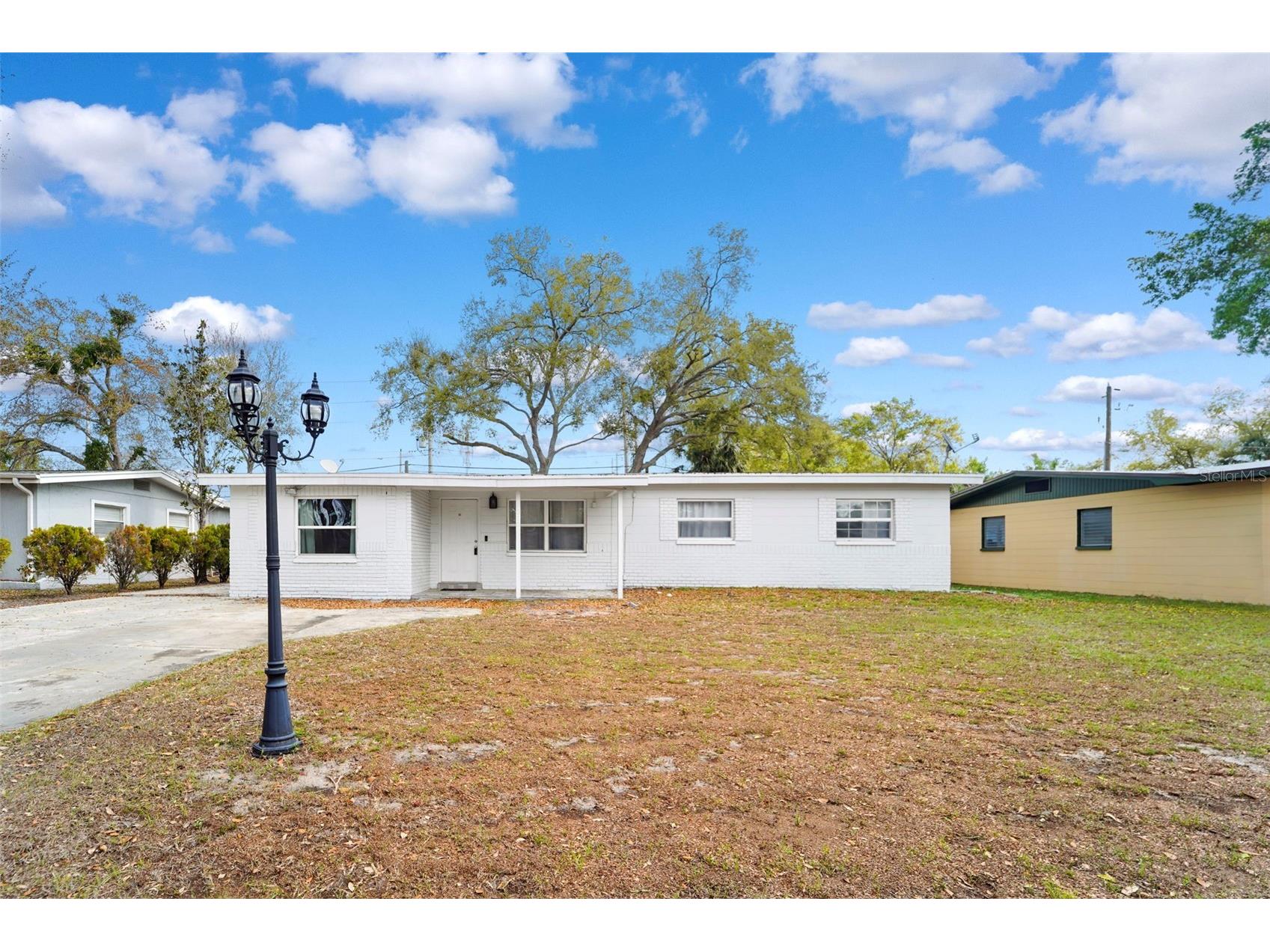 215 36th Street SE Largo FL 33771 TB8483381 image1