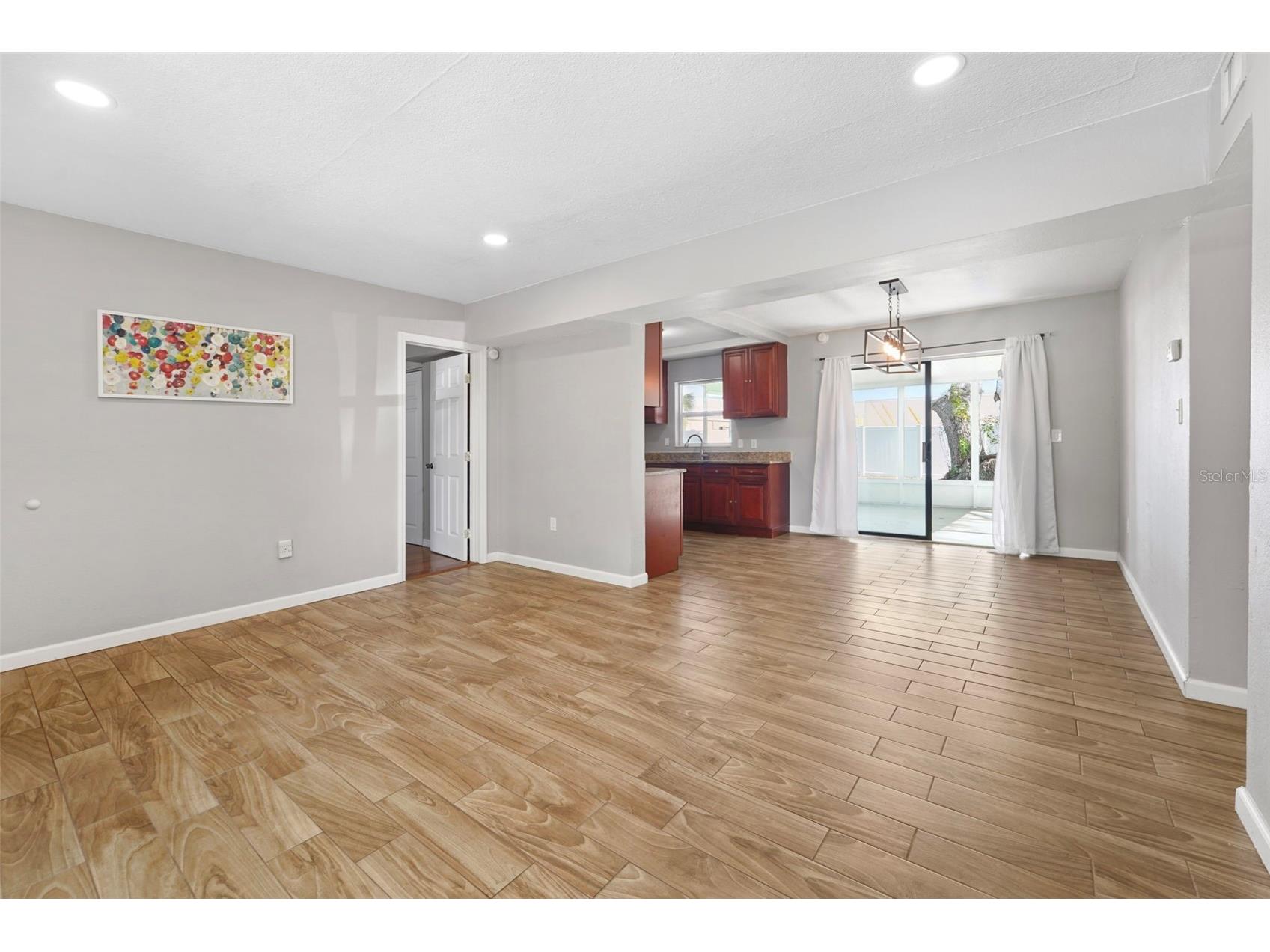 215 36th Street SE Largo FL 33771 TB8483381 image10