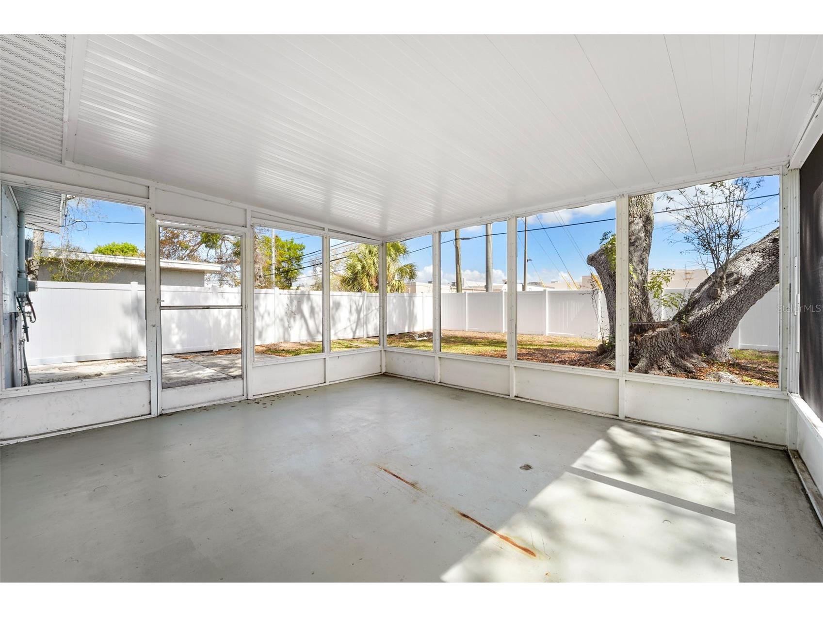 215 36th Street SE Largo FL 33771 TB8483381 image13