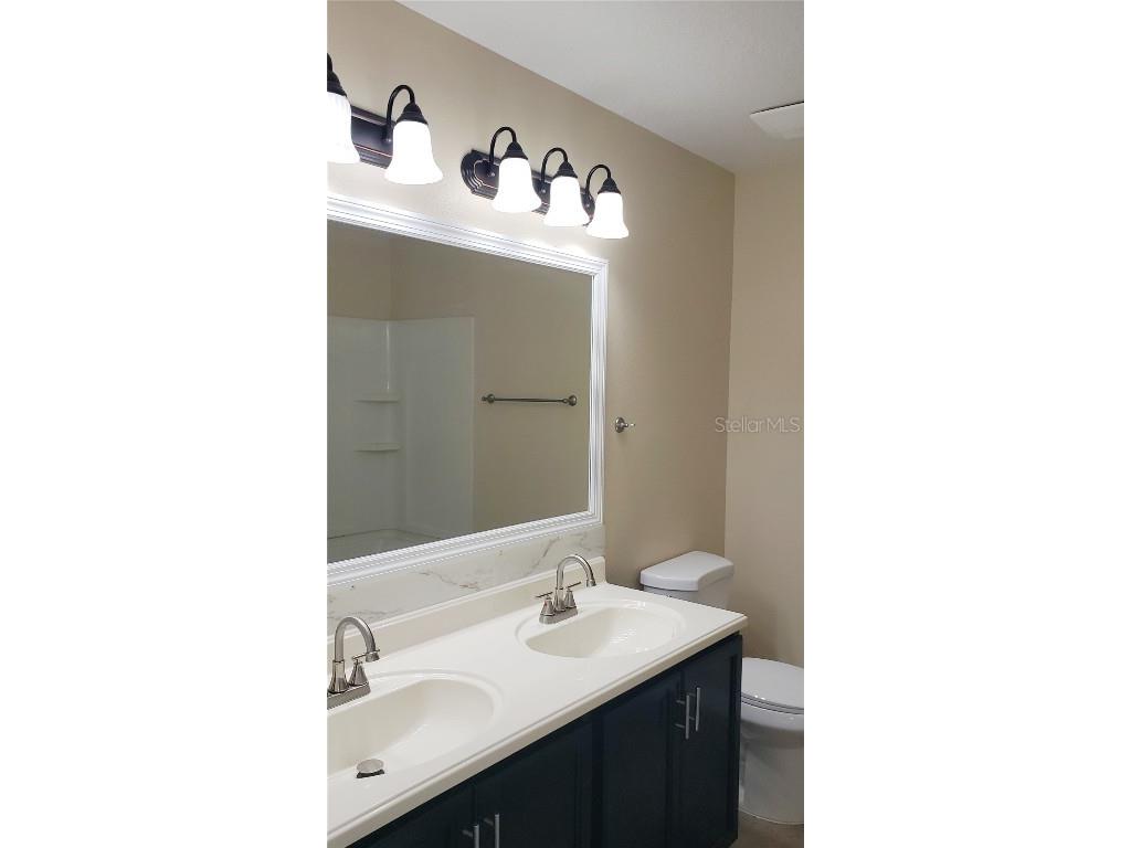 215 63rd Drive E Bradenton FL 34203 A4649100 image29