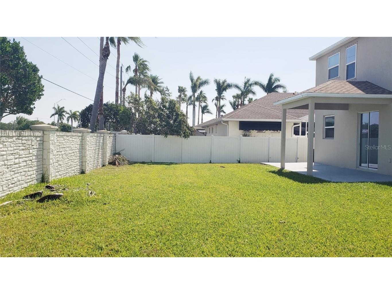 215 63rd Drive E Bradenton FL 34203 A4649100 image7