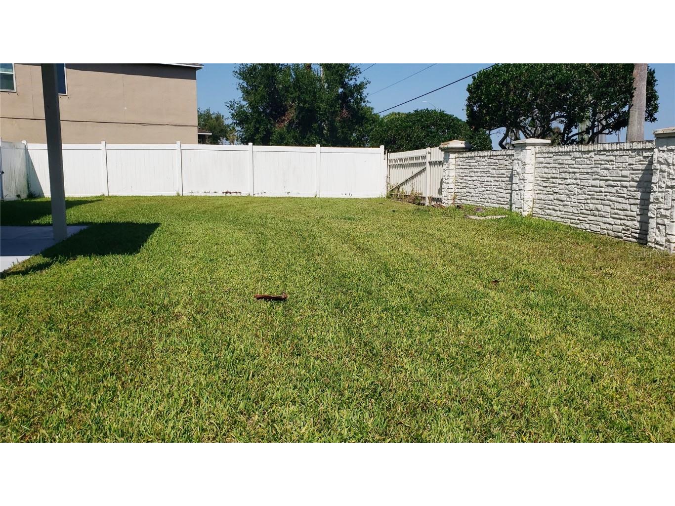 215 63rd Drive E Bradenton FL 34203 A4649100 image8