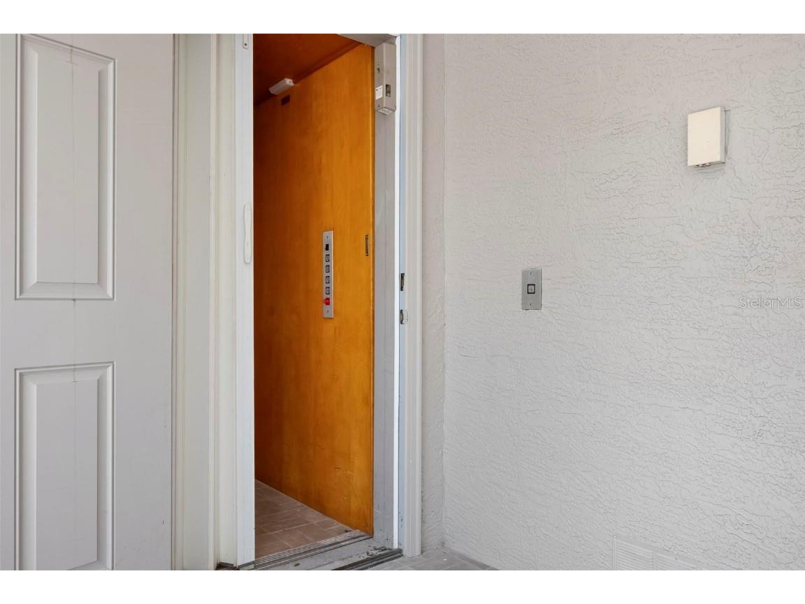 215 65th Street Holmes Beach FL 34217 A4652336 image22