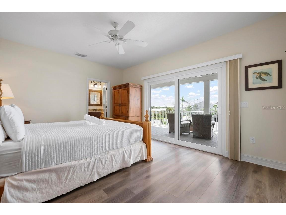 215 65th Street Holmes Beach FL 34217 A4652336 image24