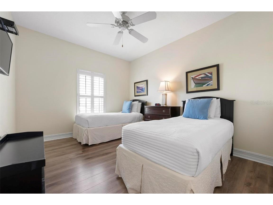 215 65th Street Holmes Beach FL 34217 A4652336 image36