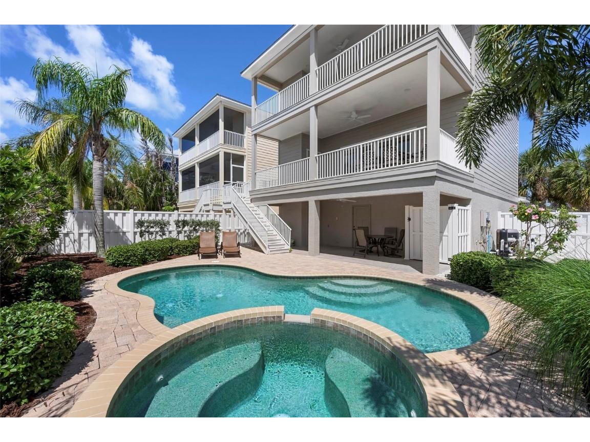 215 65th Street Holmes Beach FL 34217 A4652336 image4