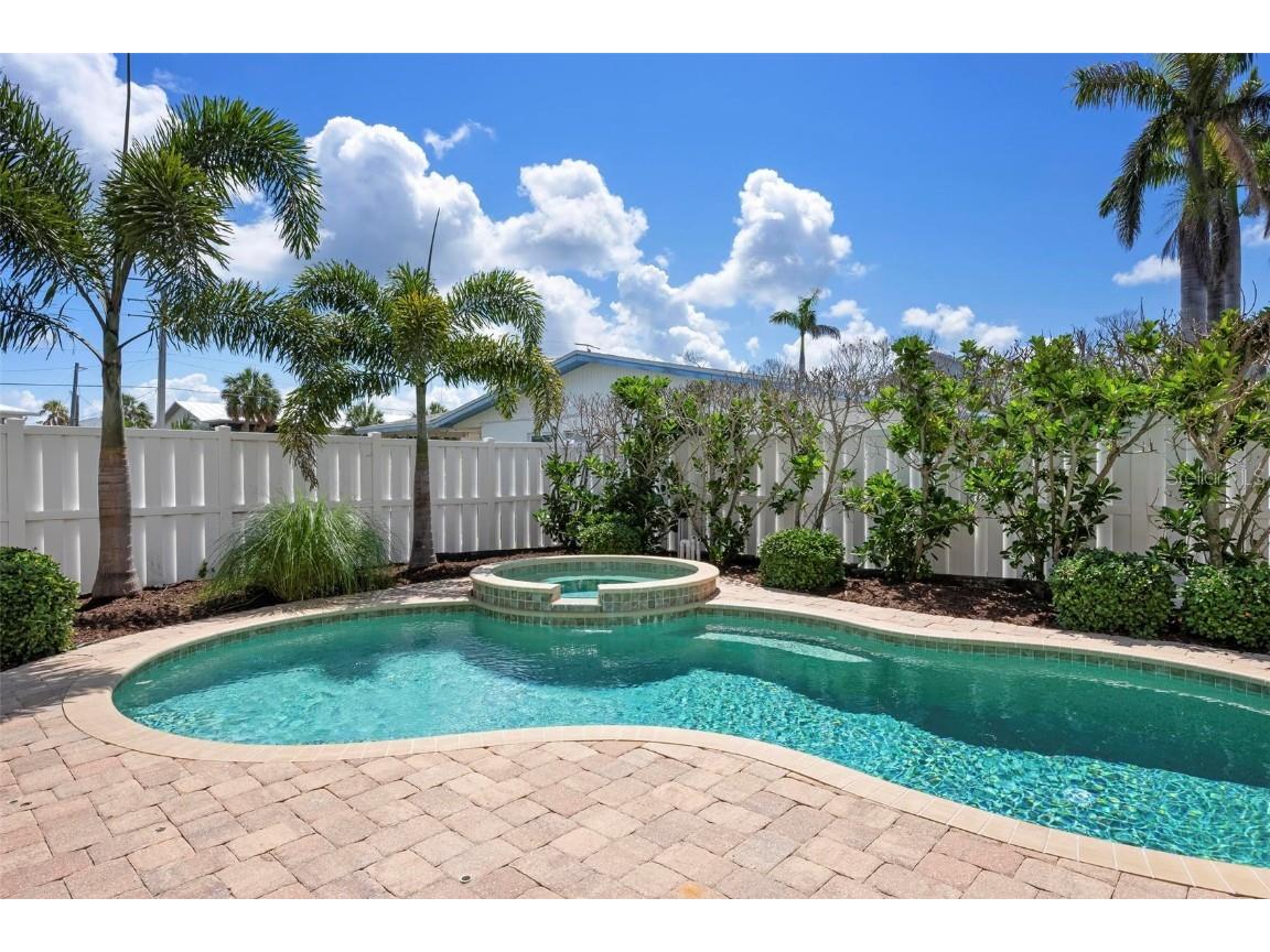 215 65th Street Holmes Beach FL 34217 A4652336 image49