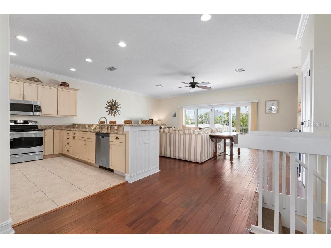 215 65th Street Holmes Beach FL 34217 A4652336 image5