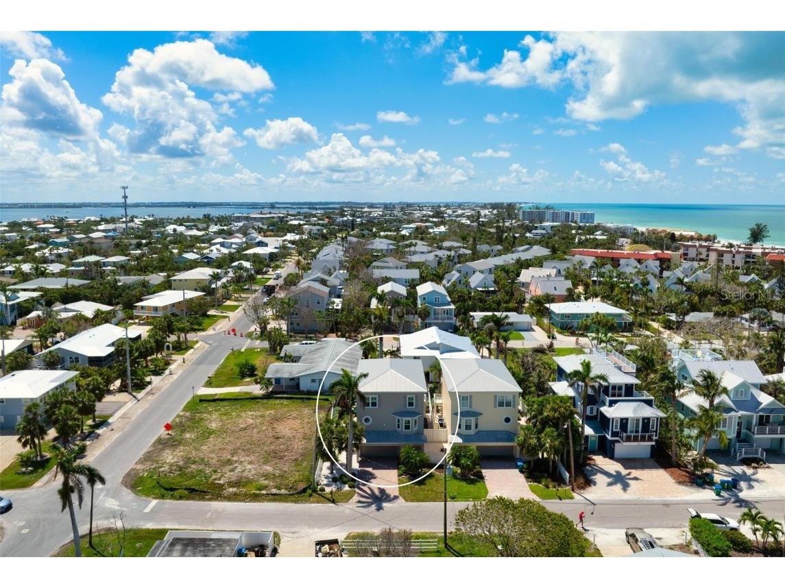 215 65th Street Holmes Beach FL 34217 A4652336 image56